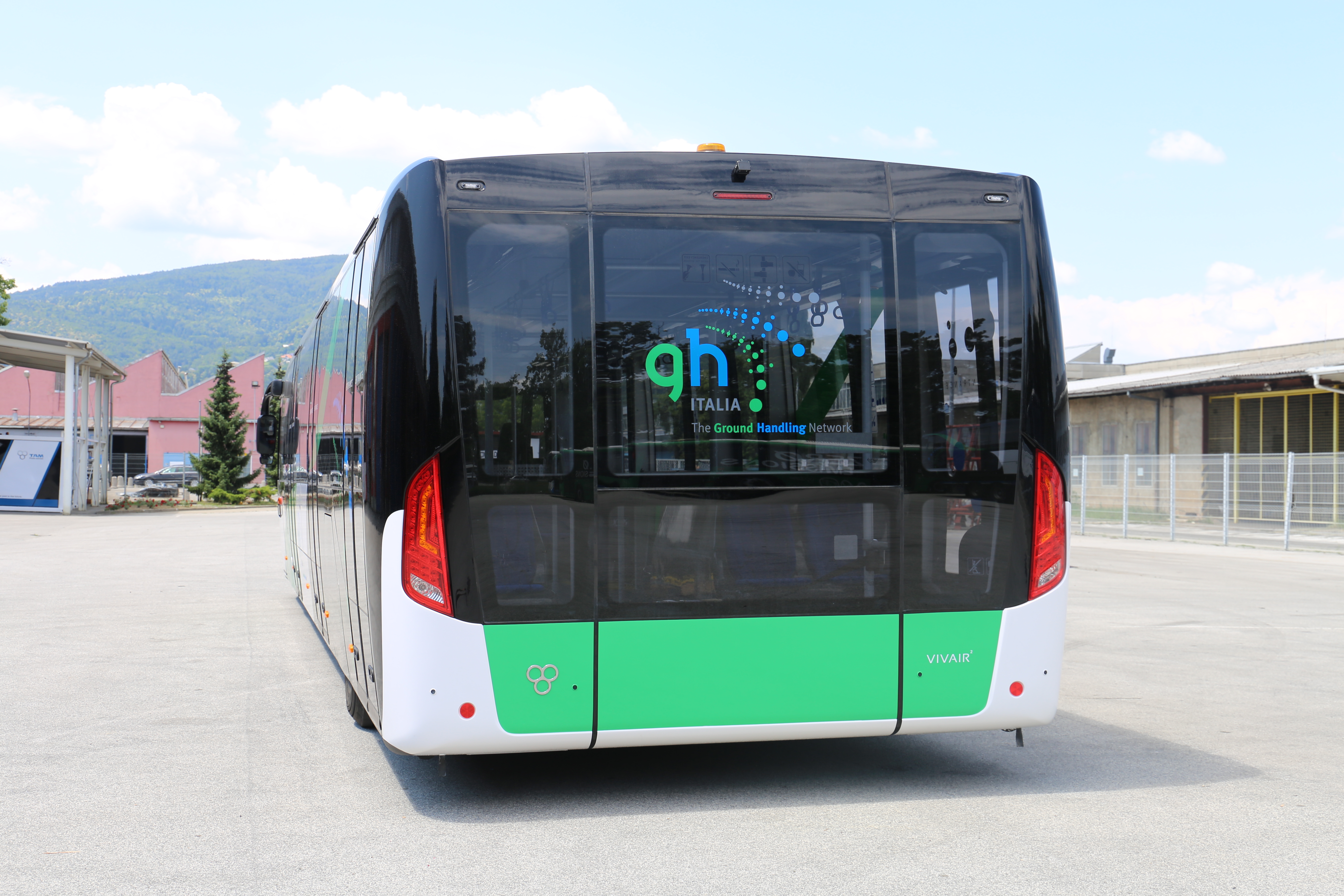104WL, airport buses, electric buses